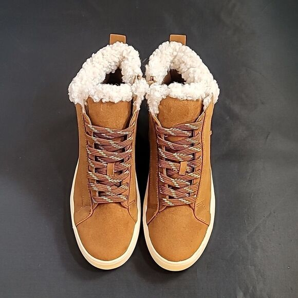 BRAND NEW TIME AND TRU Women's COGNAC BROWN KAIA HIGH TOP FAUX SHEARLING WOMEN"S - Picture 4 of 16